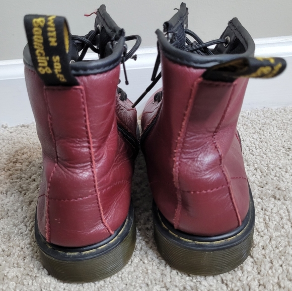 Dr. Martens Air Wair Leather Burgundy Delaney Boots Women's 5 - Picture 3 of 10